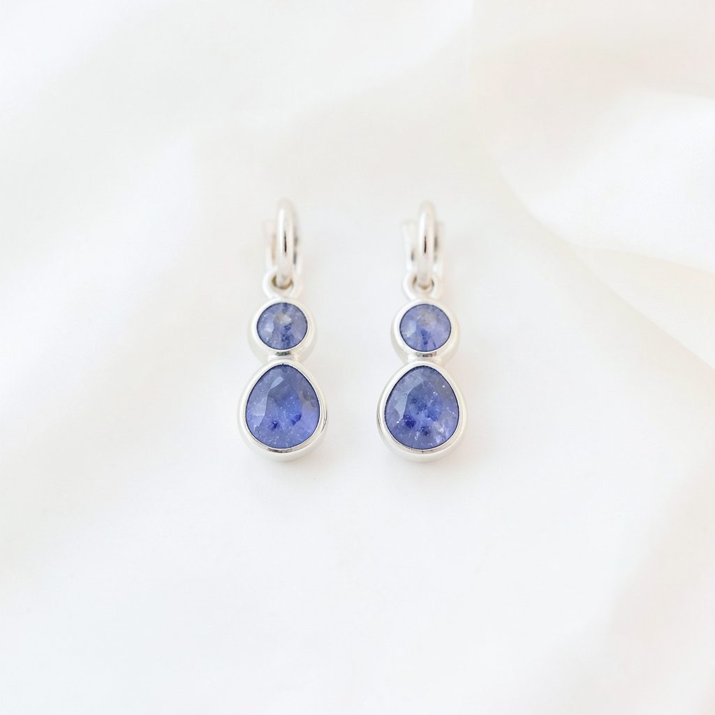 Boucles d'oreilles en lapis-lazuli serties d'argent 925 doré, bleu profond